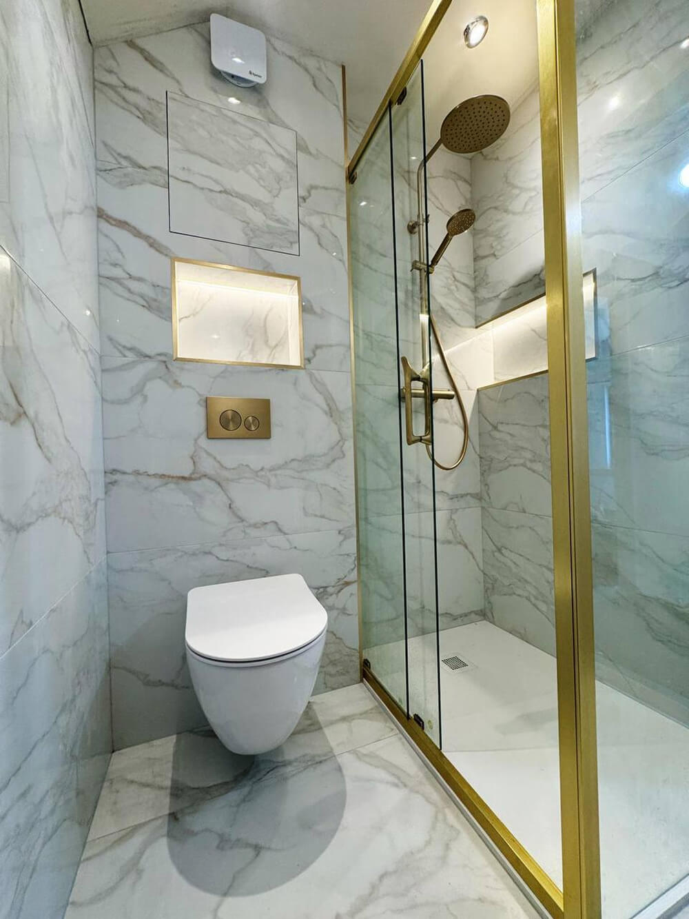 Porcelain sink 7